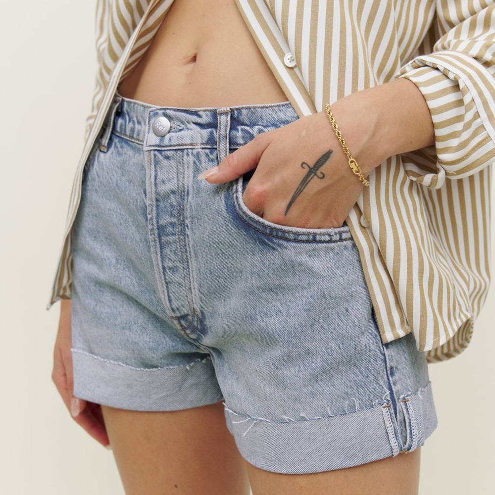 Reformation Charlie Cuffed High Rise Jean Shorts in Sloane - Picture 1 of 5